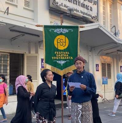 Berkonten Sastra di Malioboro, Warga Jogja dan Pengunjung Ramai Berpartisipasi