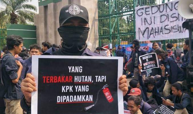 Wacana Penghapusan Operasi Tangkap Tangan (OTT), Bukti Pelemahan KPK