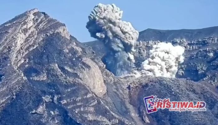 Awal 2025, Erupsi Semeru Terpantau Kamera Pengawas